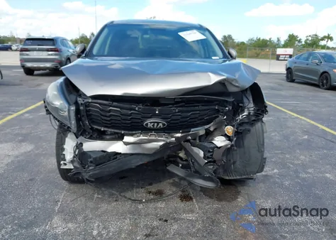 2019 Kia Sorento 2.4L Lx from USA, damaged, VIN 5XYPG4A33KG438972